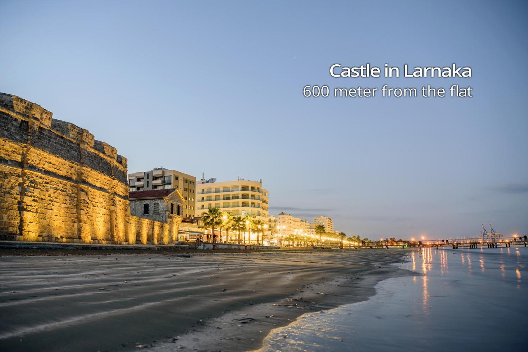 Paradise Palms Seaview Apartment Larnaca Esterno foto